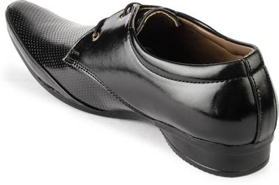 Baaj Lace Up