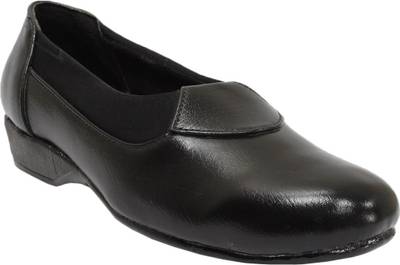 Snappy Black Formal Bellies Slip On Shoes