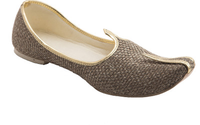 

Paduki Ethnic Mojaris For Men(Beige)