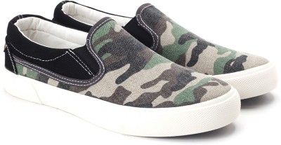 Lotto Canvas Shoes For Women(Multicolor 