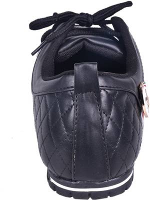 Footcholic Casuals, Sneakers