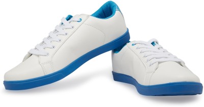 

Breakbounce Euler Canvas Shoes For Men(White, Blue