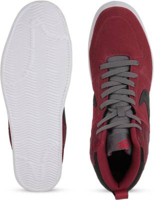 Nike Men Sneakers