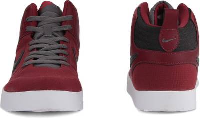 Nike Men Sneakers