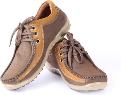 73% OFF on Moladz Cappi Brown Corporate Casuals For Men(Brown) 73% OFF on Moladz Cappi Brown Corporate Casuals For Men(Brown)