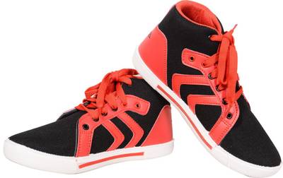 Ethics Arrow-Rd Sneakers