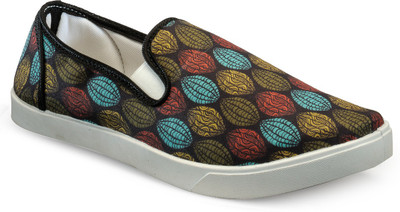 

Juan David Canvas Shoes For Men(Brown)