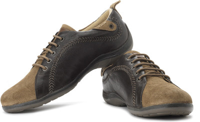 

tZaro Sine Curve Sneakers For Men(Brown, Brown;dark sand