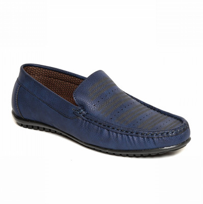 

Verdioz blue loafers Loafers For Men(Blue