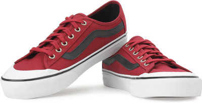

Vans Black Ball SF Sneaker For Men(Black, Black/gum