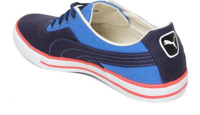 Puma Sneakers