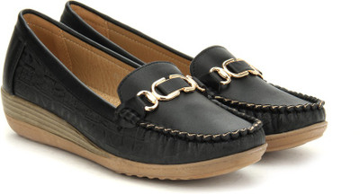 

Addons Addons Black Colored Loafers Loafers For Women(Black
