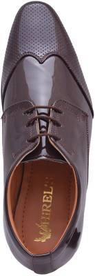 Hirel's Lace Up
