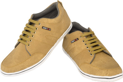 

Coolado Canvas Shoes For Men(Tan