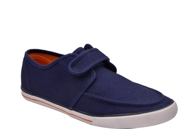 

Fentacia Ribald Velcro Casual Shoes For Men(Blue