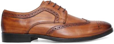 Brune Lace Up