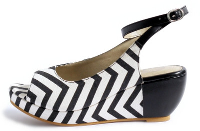 

Kanabis Casuals For Women(Black