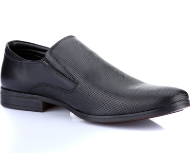 

Red Tape Slip On For Men(Black