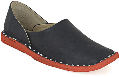 

Paduki Ethnic Mojaris For Men(Black)