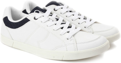 

United Colors of Benetton 16A8UNICFW50I Sneakers For Men(White, 901