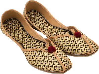 

Footrendz Comfortable Jutis For Women(Gold), Gold::black