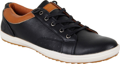 

Numero Uno Casual Shoes For Men(Black)