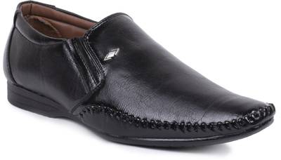 Baaj Slip On