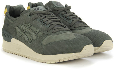 

Asics TIGER GEL-RESPECTOR Sneakers For Men(Olive, Duffelbag/duffelbag