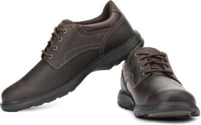 Timberland EK Richmont Plain Toe Ox Outdoors Shoes For Men(Brown, 242