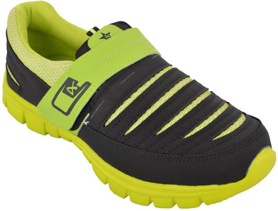 

Porcupine Running Shoes For Women(Black, Green)