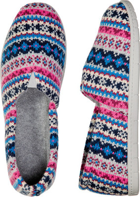 

Dearfoams Bootie Casual Shoes For Women(Multicolor, Grey