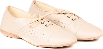 

TEN TEN Women's Cream Shoes Casual Shoes For Women(Beige)