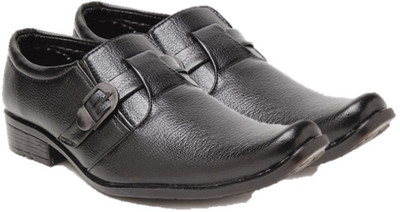 1% OFF on Foot n Style FS165 Party Wear For Men(Black)