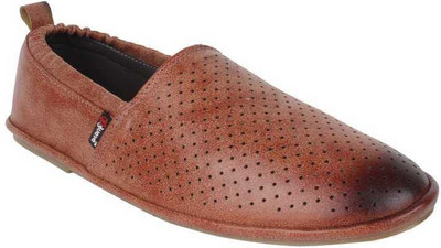 

Guava Casuals For Men(Maroon, 15;maroon