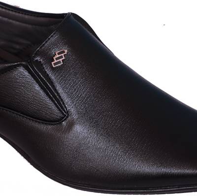 Smoky Men Black Slip On Shoes
