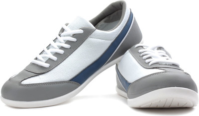 

Globalite Rage Walking Shoes For Men(Grey), Grey navy