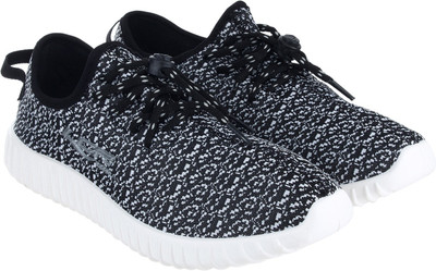 

Lancer Running Shoes For Men(Black, White