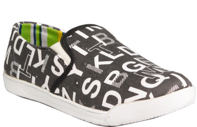 

DK Shoes Slip On Sneakers For Men(Grey, White