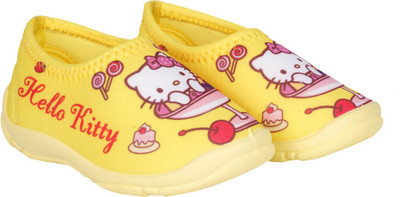 

Hello Kitty Girls Sports Sandals(Yellow