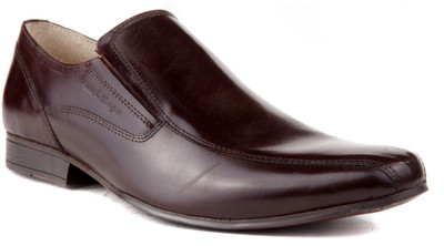 

Red Tape RTS8162 Slip On For Men(Brown