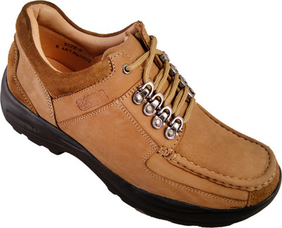 

Action Beige Hiking & Trekking Shoe Running Shoes For Men(Beige, Black), Beige-01