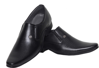 

Azzaro Black Rocky Slip On Shoes For Men(Black