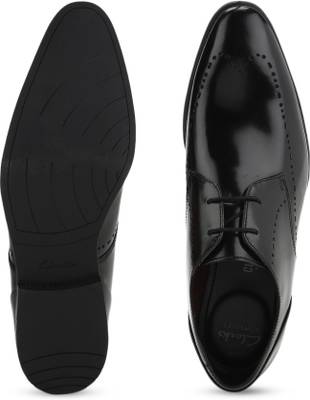 Clarks Bampton Limit Blk HiShine Lea Lace Up