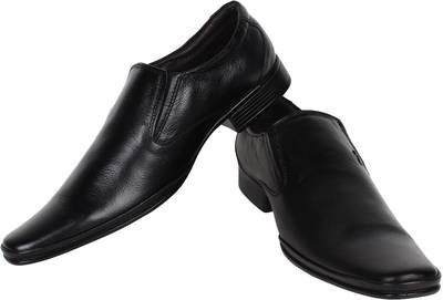 Tufli Slip On