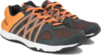 

REEBOK METEORIC RUN Running Shoes For Women(Black, Gravel/tangerine/wht