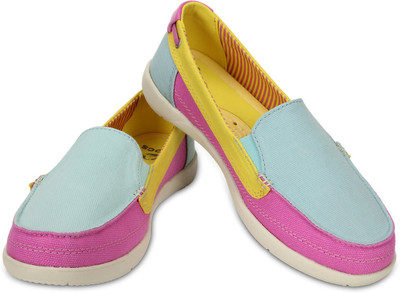 

Crocs Walu Canvas Loafers For Women(Blue