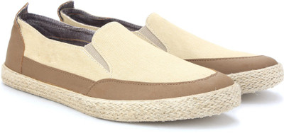 

FootIn by Bata Loafers For Men(Beige, Brown