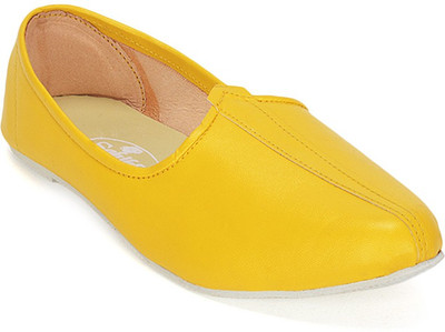 

Paduki Ethnic Shoes Mojaris For Men(Yellow)