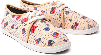 

Nell Canvas Shoes For Women(Beige)