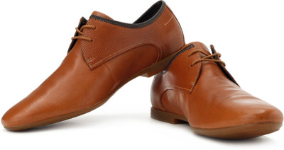 

Clarks Gentleson Walk Corporate Casuals For Men(Tan), Tan leather